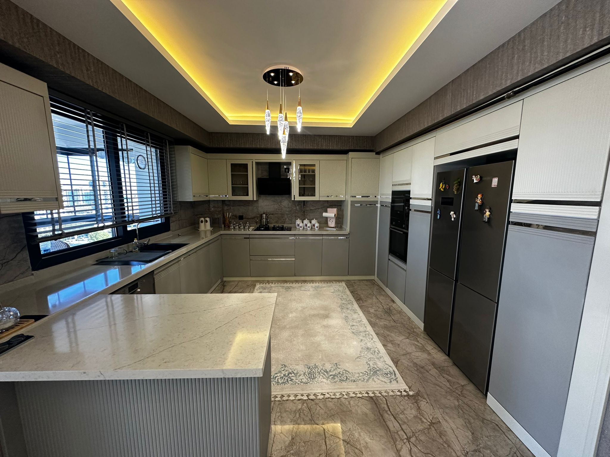 KAYA EMLAKTAN AY ÇINAR REZİDANSTA CADDE CEPHELİ 3+1 DAİRE